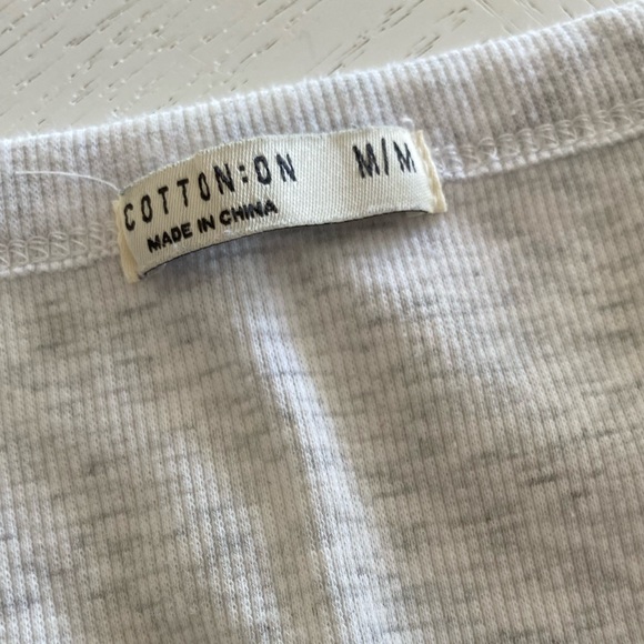 Cotton On Cropped Cardigan - Picture 3 of 4